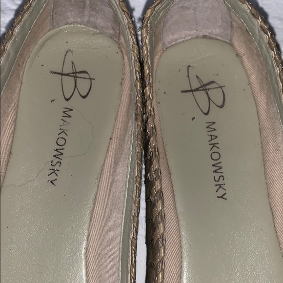 Taupe Flats EUC - Picture 6 of 8